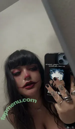 gothiccgremlin / thiccgremlin nude photo #0008