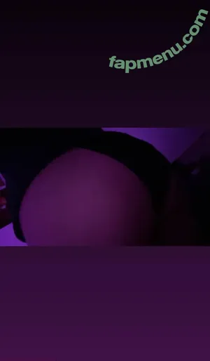 gothiccgremlin / thiccgremlin nude photo #0009
