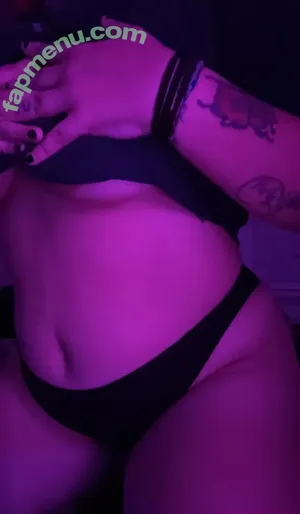 gothiccgremlin / thiccgremlin nude photo #0010