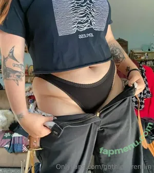 gothiccgremlin / thiccgremlin nude photo #0014