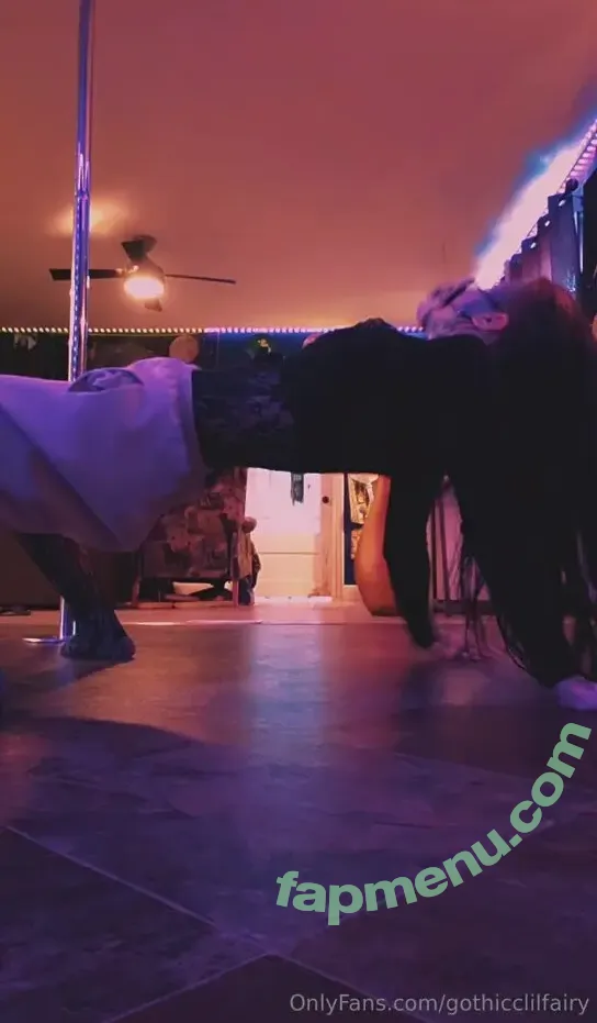 gothicclilfairy nude photo #0014 (gothicclilfairy)