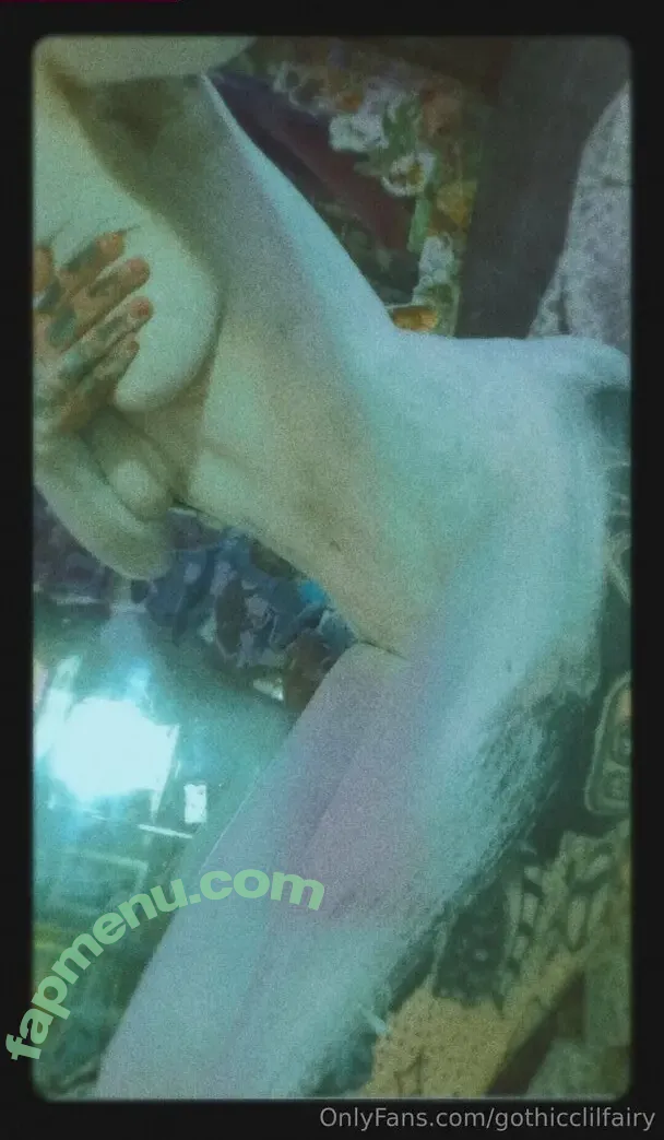 gothicclilfairy nude photo #0032 (gothicclilfairy)