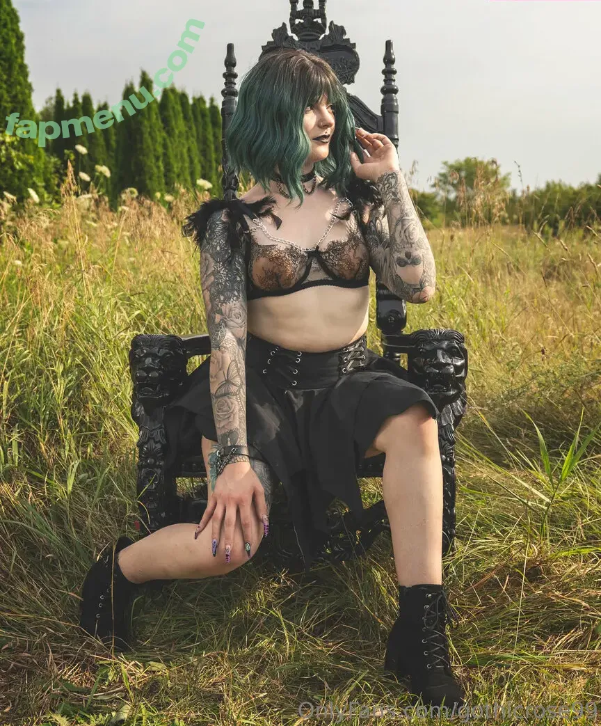 gothicrose99 nude photo #0010 (gothicrose99)