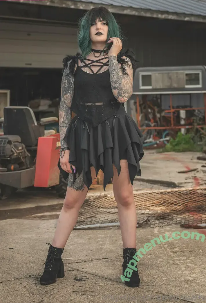 gothicrose99 nude photo #0018 (gothicrose99)