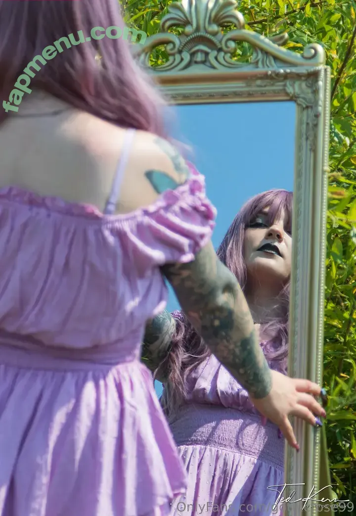 gothicrose99 nude photo #0046 (gothicrose99)