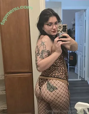  nude photo #0002