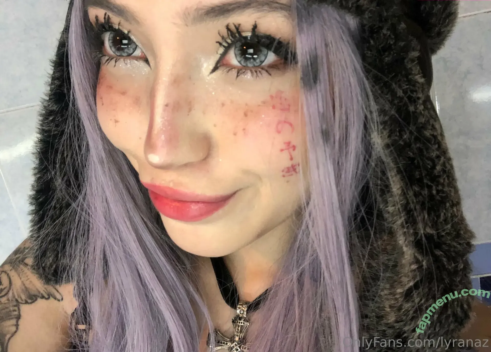 gothlyra nude photo #0011 (gothlyra)