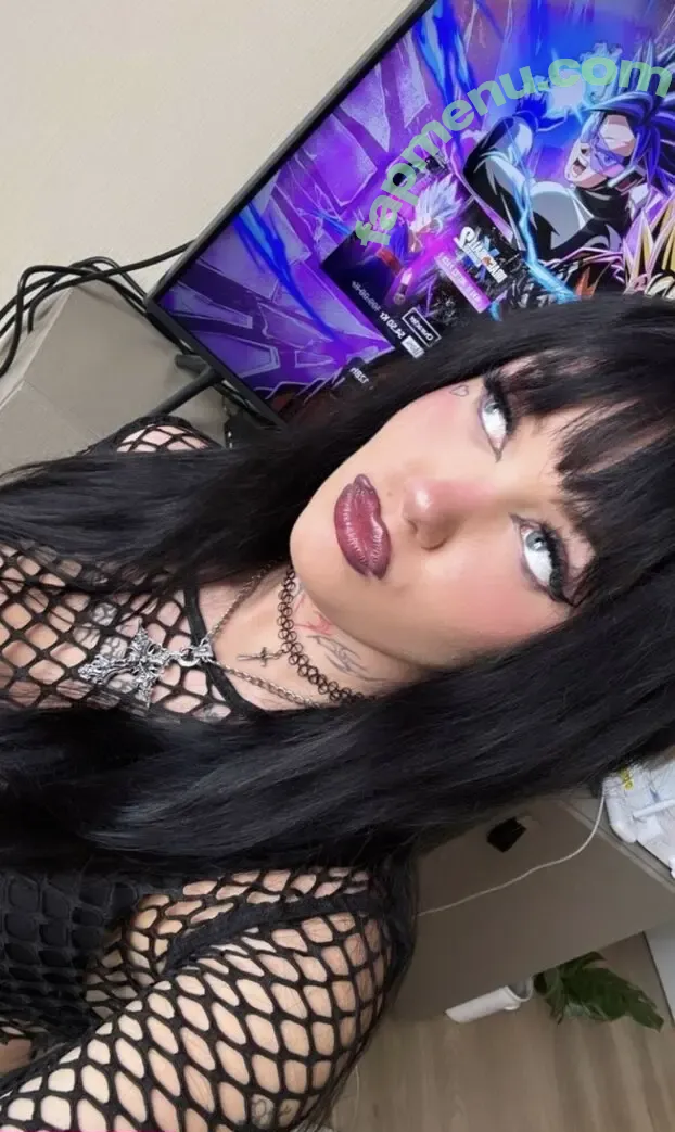 Gothmolly nude photo #0004 (gothmollydarling)