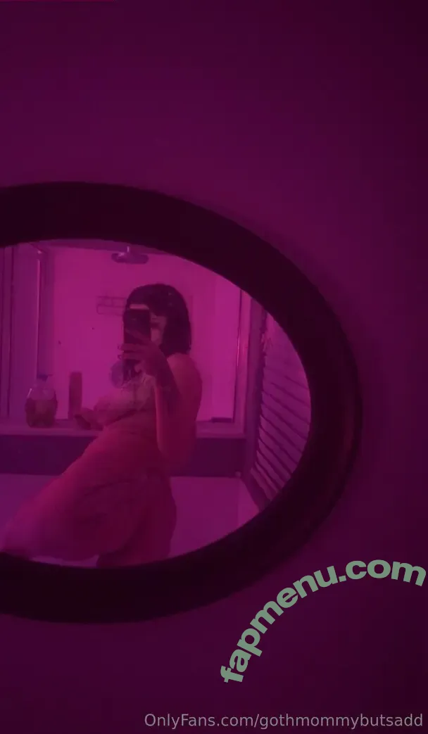 gothmommybutsadd nude photo #0052 (gothmommybutsadd)
