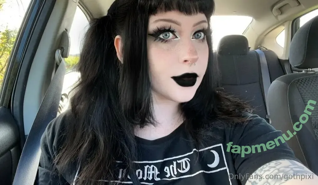 gothpixi nude photo #0031 (gothpixi)