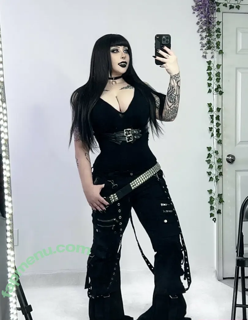 gothpixi nude photo #0032 (gothpixi)