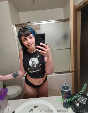 gothprincess14 / gothikprincess84 nude photo #0005