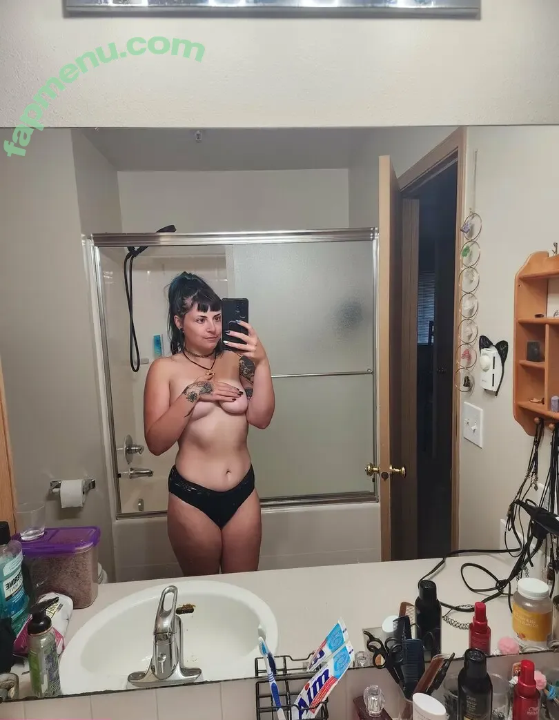 gothprincess14 nude photo #0025 (gothikprincess84)