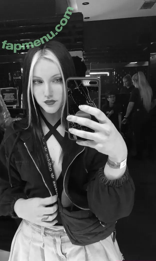 gothsharon nude photo #0016 (kalwei1959)