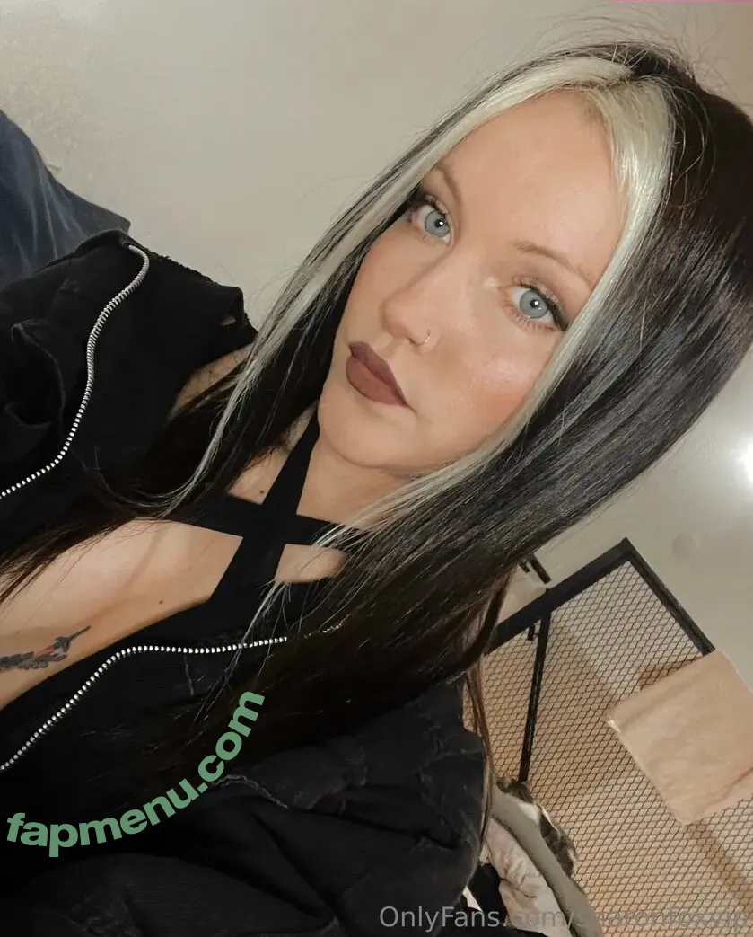 gothsharon nude photo #0026 (kalwei1959)