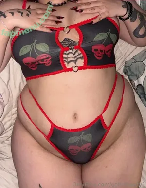 gothshawty1 / gothshawtyy nude photo #0021