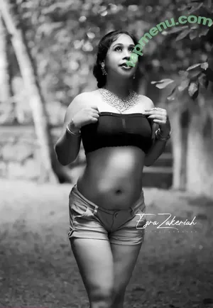 Gowri Siji Mathews / gowri.mathews nude photo #0017