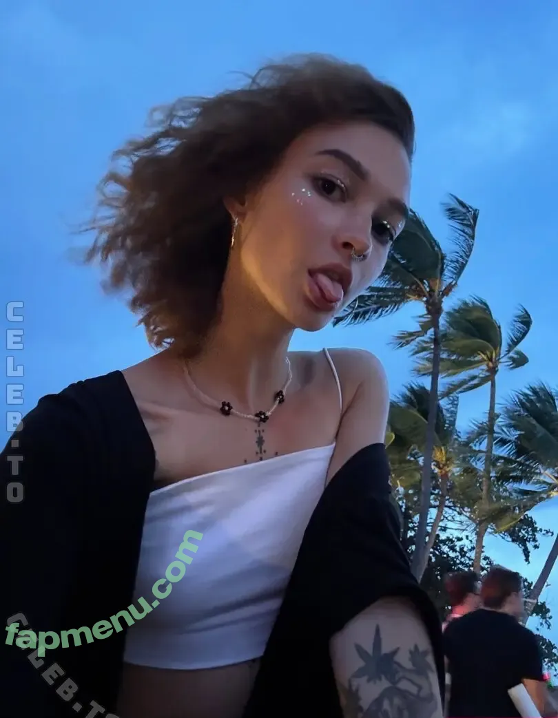 Grace nude photo #0343 (88grace0114 / darlingrl / piscesxcherry)