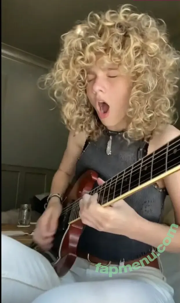 Grace Bowers nude photo #0054 (grace__bowers)