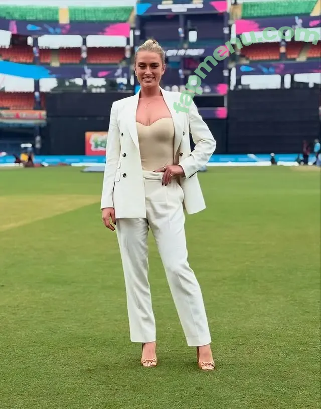 Grace Hayden nude photo #0010 (grace.hayden_)