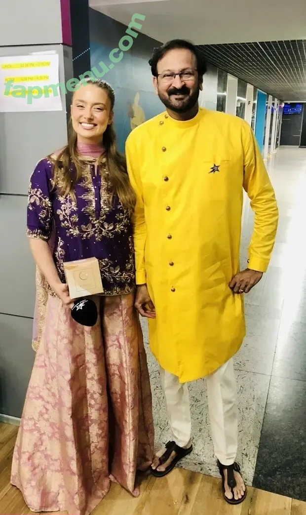 Grace Hayden nude photo #0030 (grace.hayden_)