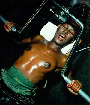 Grace Jones / gracejonesofficial / u140728318 nude photo #0014