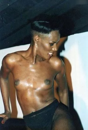 Grace Jones / gracejonesofficial / u140728318 nude photo #0017