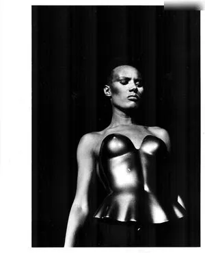 Grace Jones / gracejonesofficial / u140728318 nude photo #0038