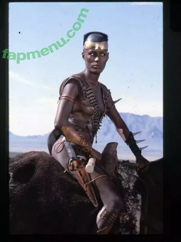 Grace Jones nude photo #0007 (gracejonesofficial / u140728318)