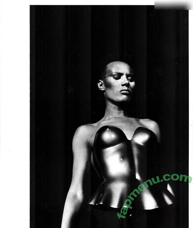 Grace Jones nude photo #0038 (gracejonesofficial / u140728318)