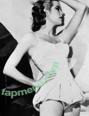 Grace Kelly / gkellymusic nude photo #0007