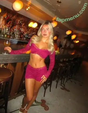 Grace Quigley / gracequigleyyy nude photo #0050