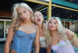 Grace's ASMR / graces_asmrr nude photo #0059