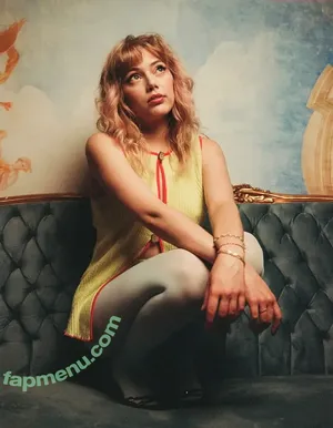 Grace Van Dien / biancasotelo14 / bluefille - / gracevandien nude photo #0186