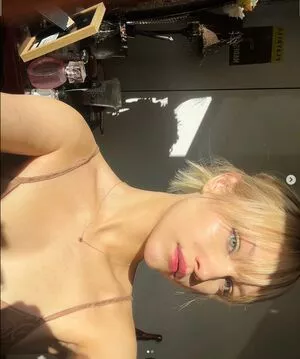 Grace VanderWaal / gracevanderwaal nude photo #0048