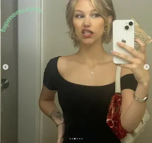 Grace VanderWaal / gracevanderwaal nude photo #0174