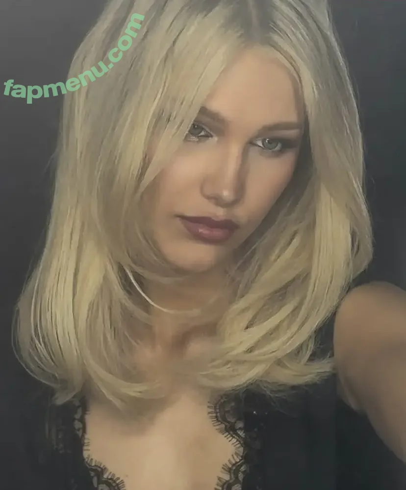 Grace VanderWaal nude photo #0177 (gracevanderwaal)