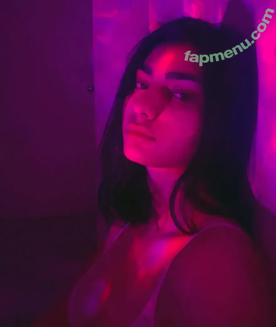 Gracefarahh nude photo #0005 (xo_stephanie_xo)