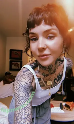 GraceNeutral nude photo #0047