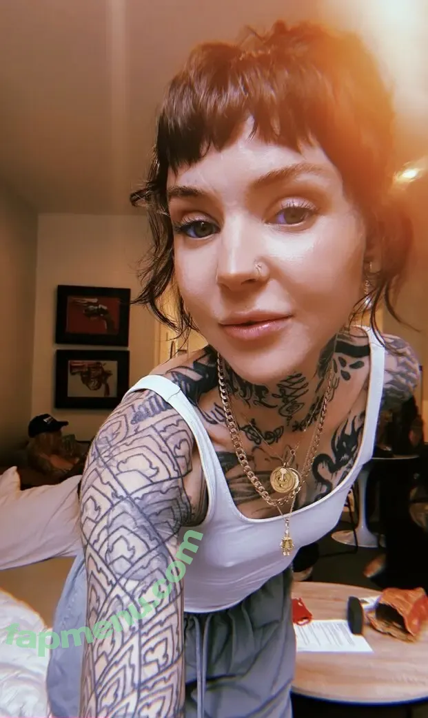 GraceNeutral nude photo #0047 (GraceNeutral)