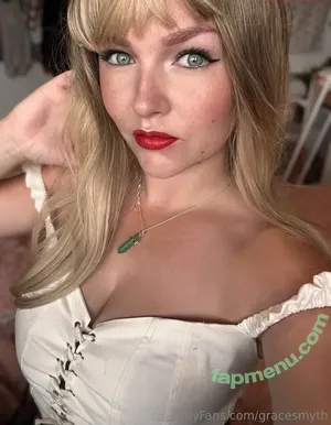  nude photo #0002