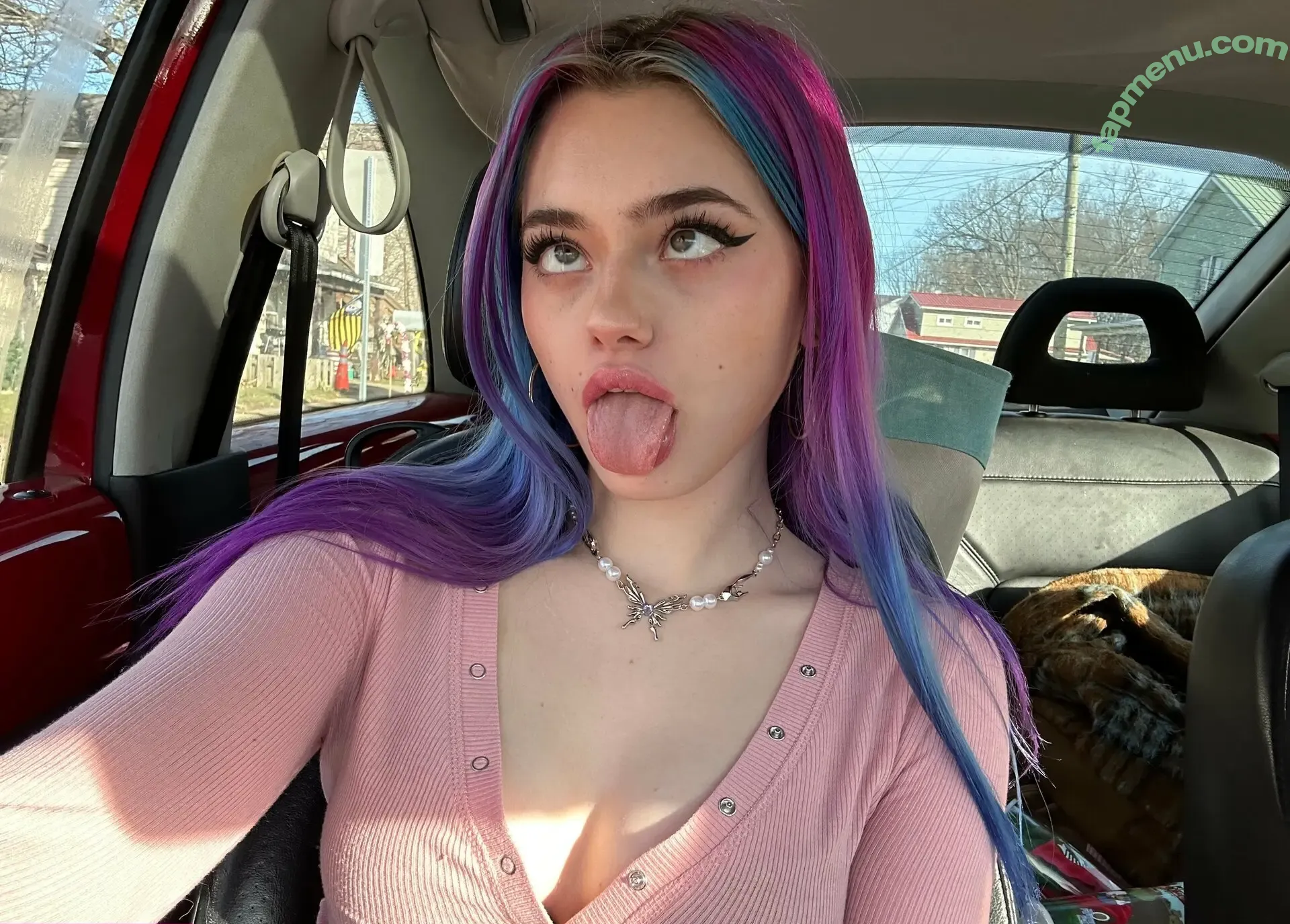 graceyybabyy nude photo #0004 (please_say_grace_)