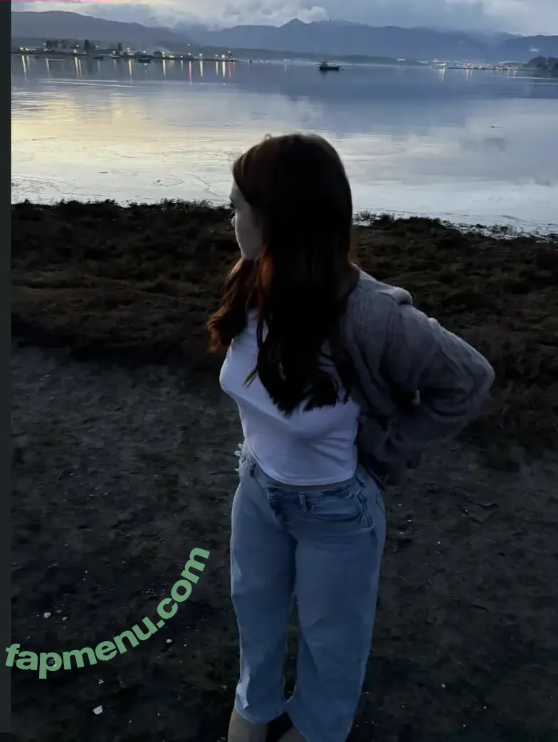 gracie._.b97 nude photo #0025 (gcbarbara2000 / grace.blackk / graciebbyxo)