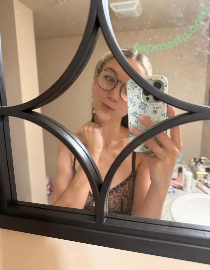 gracie_hart nude photo #0067 (gracie_hart)