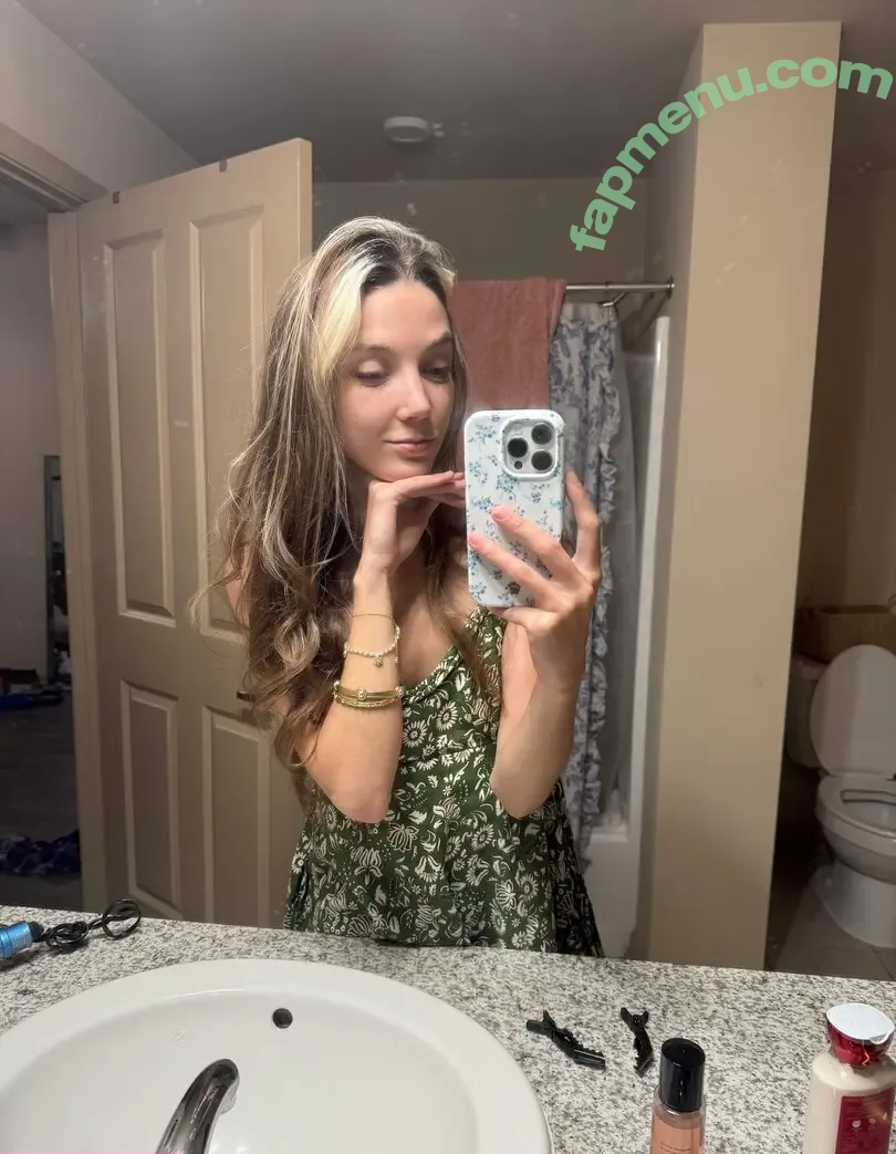 gracie_hart nude photo #0093 (gracie_hart)