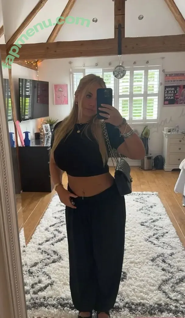 Gracie Mae nude photo #0137 (graciemae._ / graciemaexx)