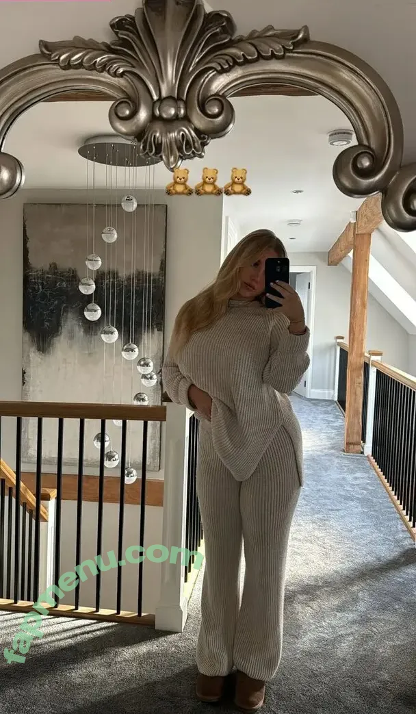 Gracie Mae nude photo #0145 (graciemae._ / graciemaexx)