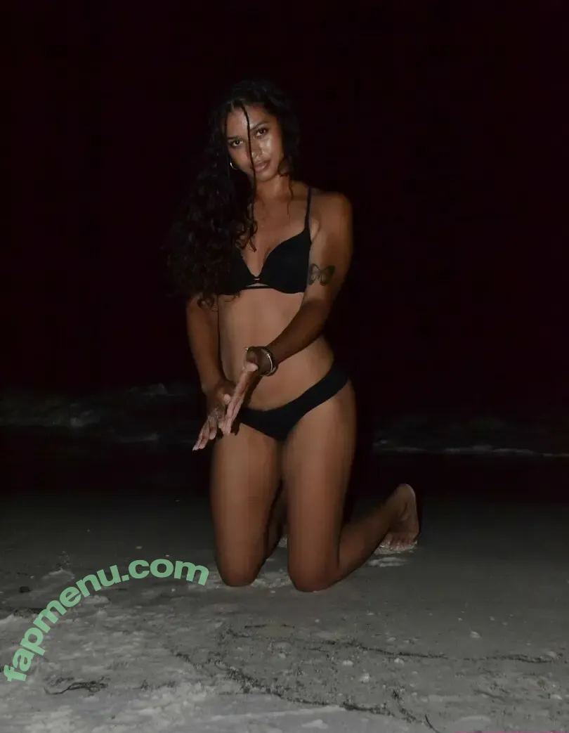 Gracie Walker nude photo #0007 (graciew453 / graciewalker45)