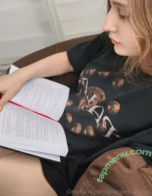 gracyestusweet / grasy_gamer nude photo #0122