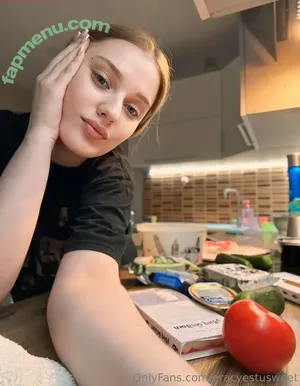 gracyestusweet / grasy_gamer nude photo #0129